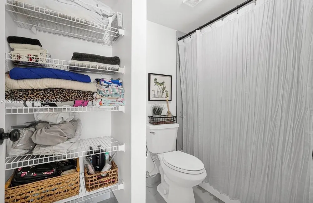 8680 SW 212th St #105 Cutler Bay, FL 33189