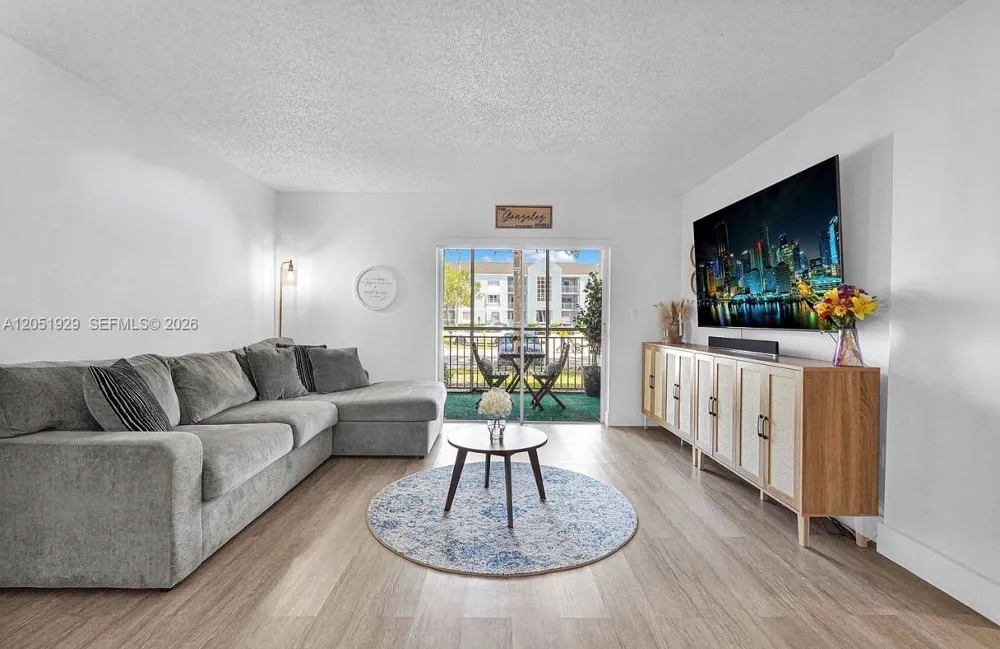 8680 SW 212th St #105 Cutler Bay, FL 33189