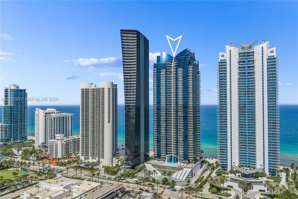 17121 Collins Avenue #4205 Sunny Isles Beach, FL 33160