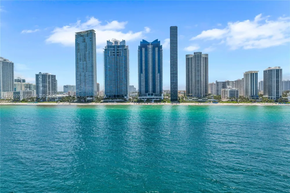 17121 Collins Avenue #4205 Sunny Isles Beach, FL 33160