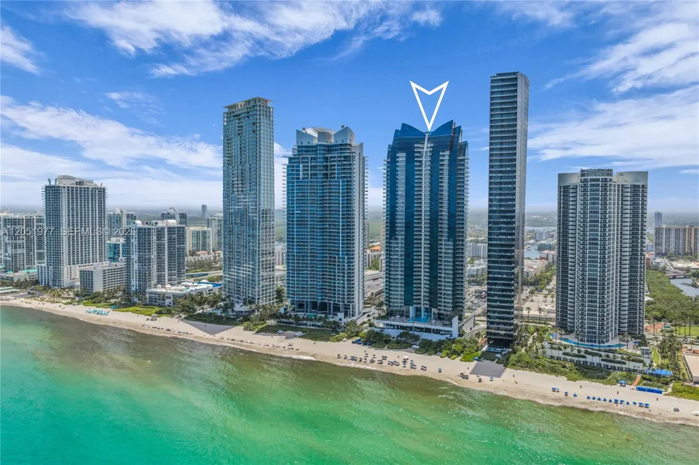 17121 Collins Avenue #4205 Sunny Isles Beach, FL 33160