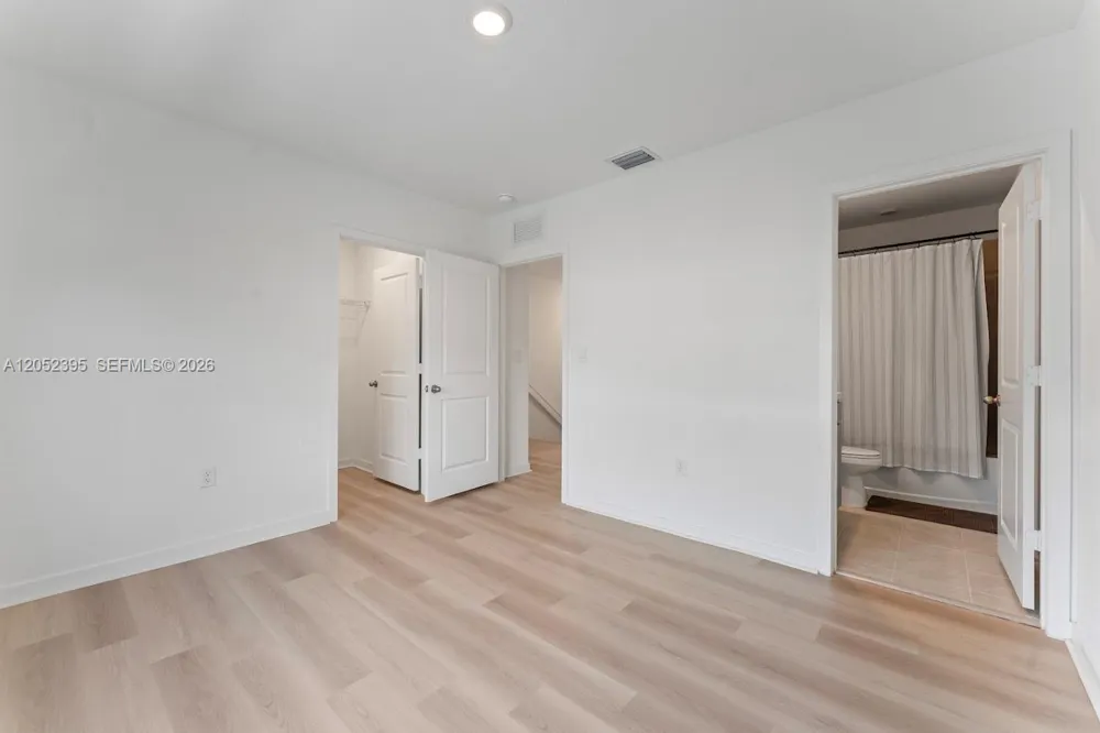 336 NW 8th Ct Pompano Beach, FL 33060