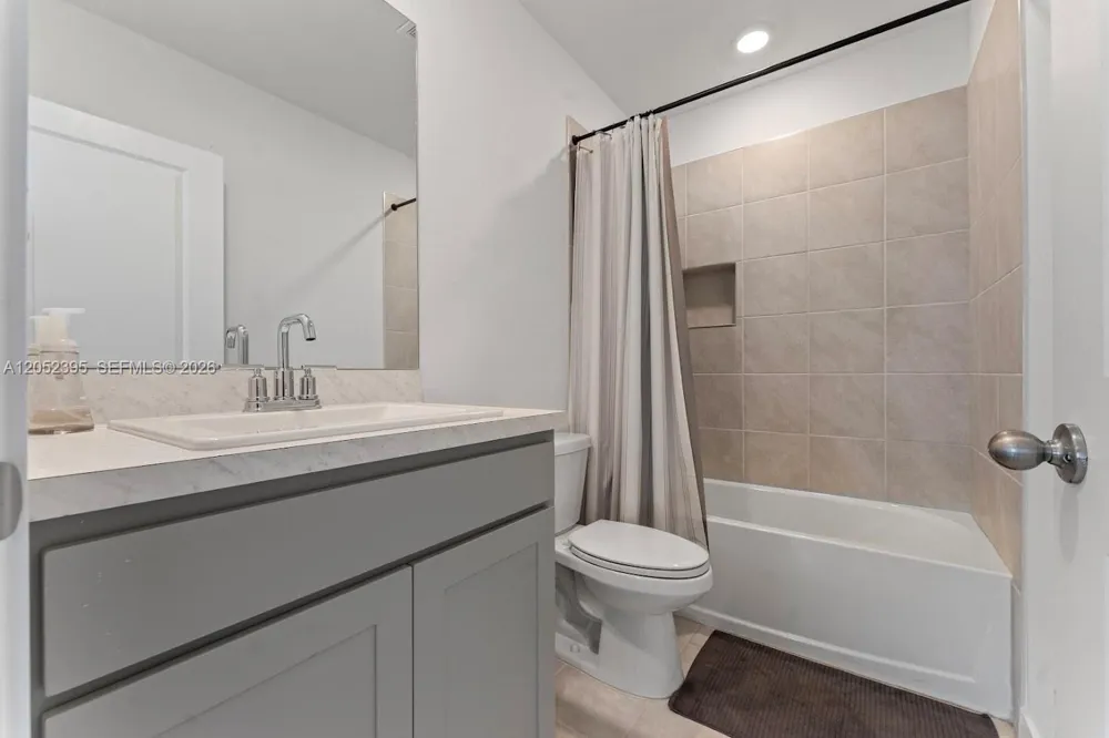 336 NW 8th Ct Pompano Beach, FL 33060