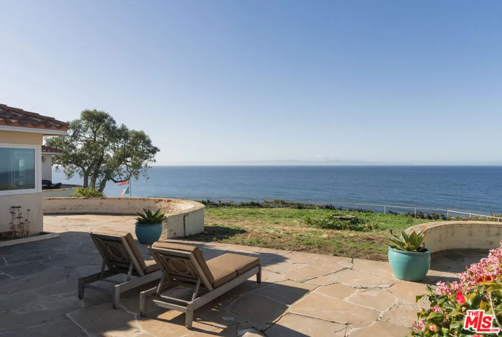 4121 Creciente Drive Santa Barbara, CA 93110
