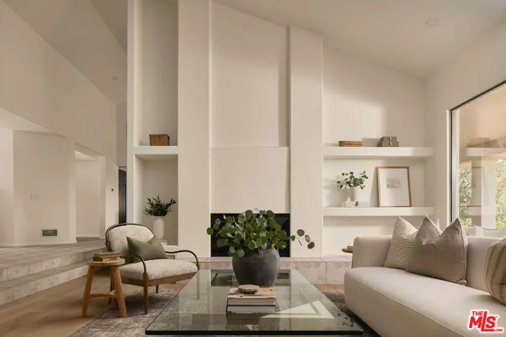 3236 Braemar Drive Santa Barbara, CA 93109