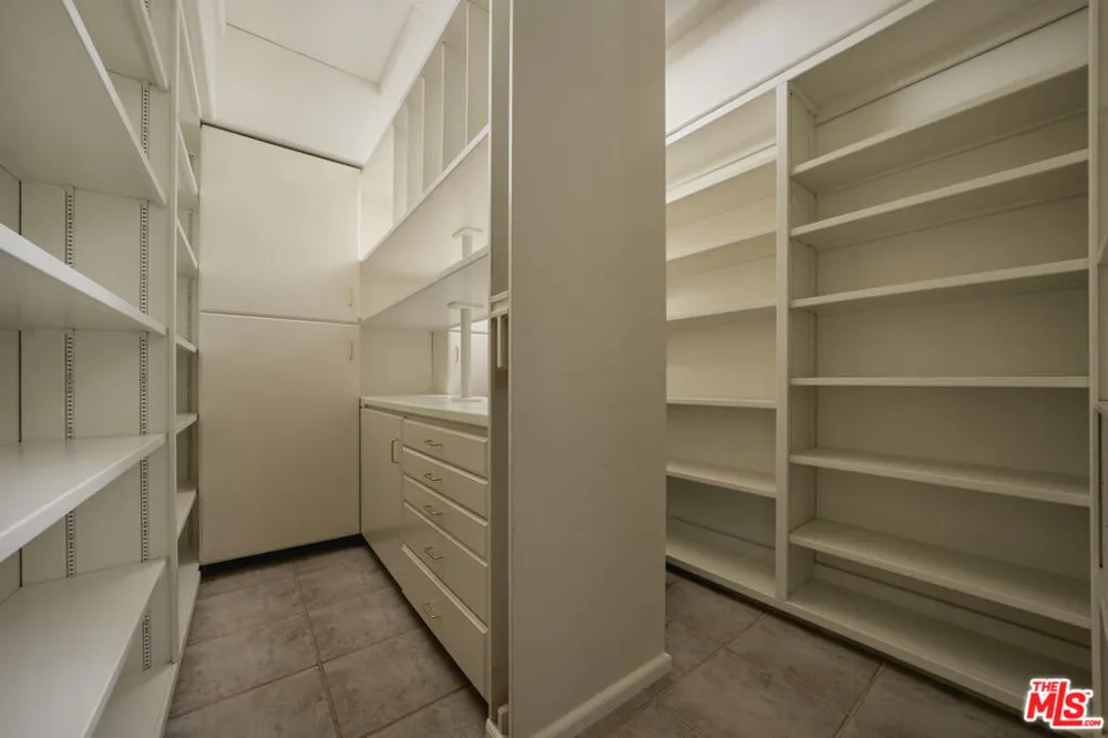 3236 Braemar Drive Santa Barbara, CA 93109