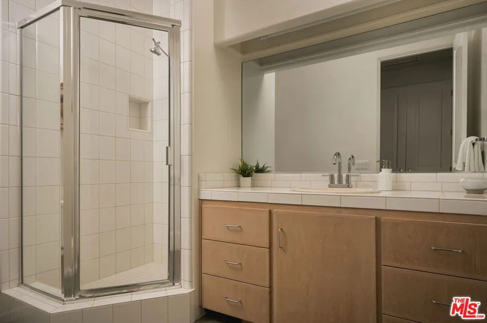 3236 Braemar Drive Santa Barbara, CA 93109