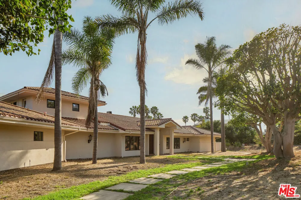 3236 Braemar Drive Santa Barbara, CA 93109