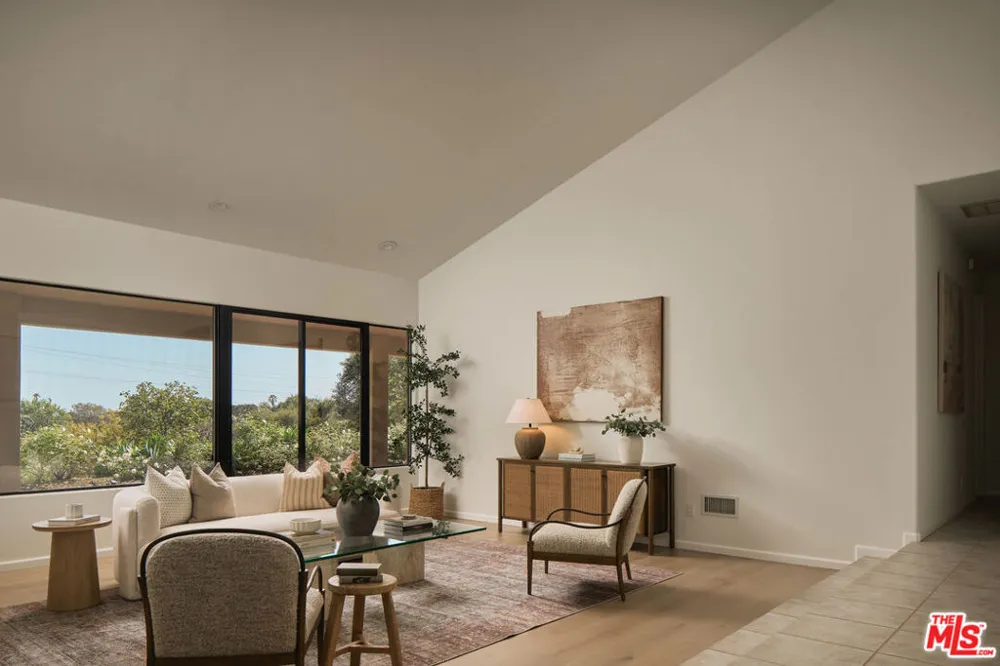 3236 Braemar Drive Santa Barbara, CA 93109