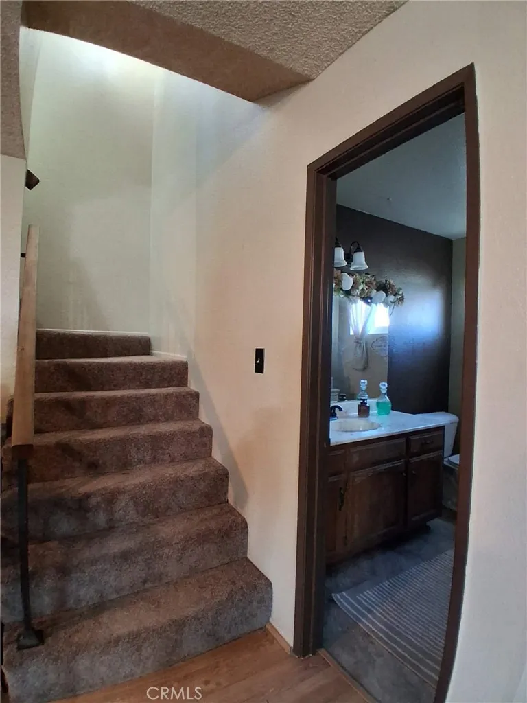 11448 Mojave Drive Jurupa Valley, CA 91752