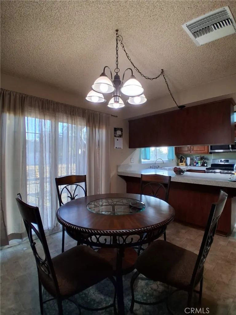 11448 Mojave Drive Jurupa Valley, CA 91752