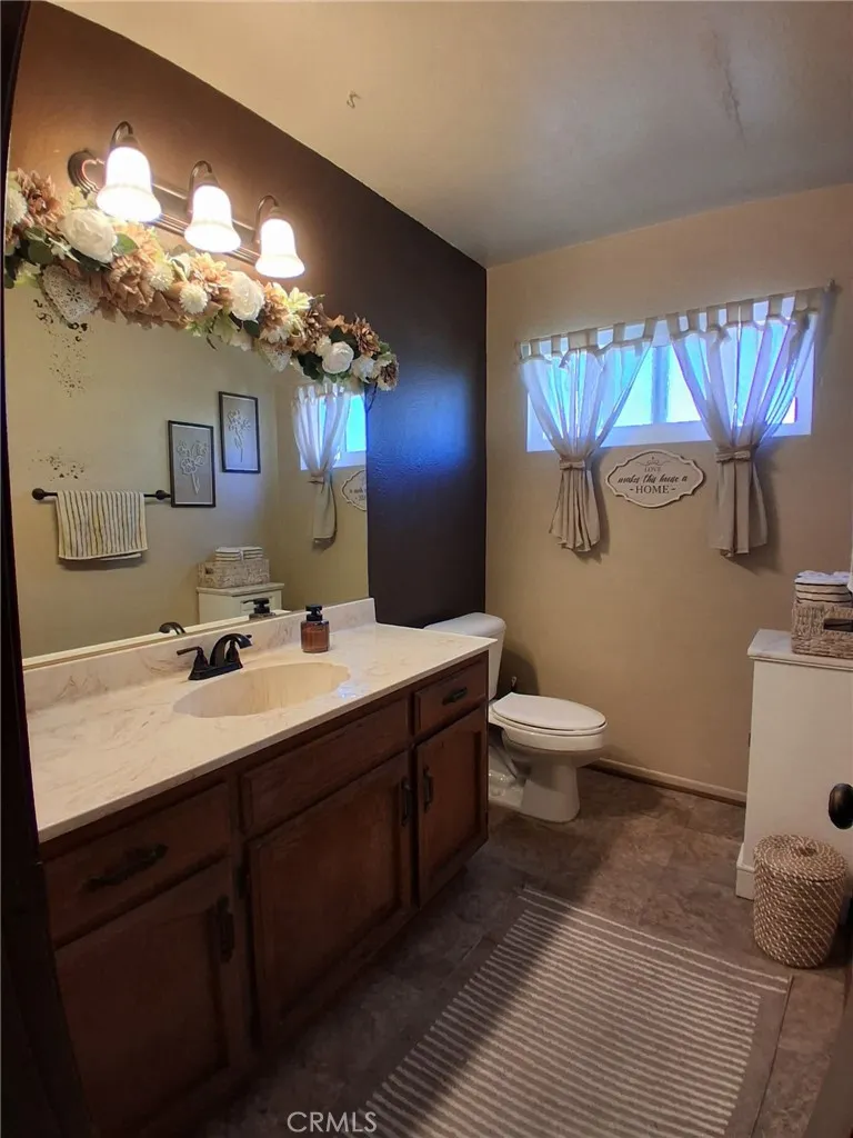 11448 Mojave Drive Jurupa Valley, CA 91752