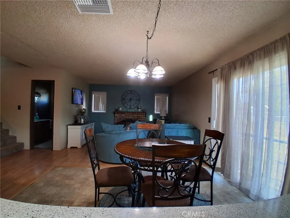 11448 Mojave Drive Jurupa Valley, CA 91752