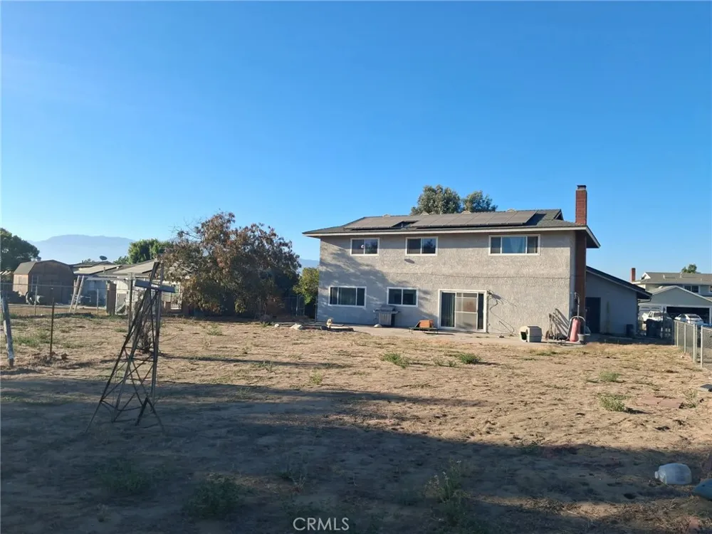 11448 Mojave Drive Jurupa Valley, CA 91752