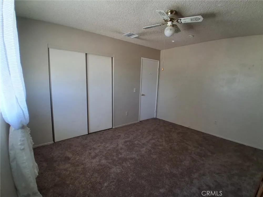 11448 Mojave Drive Jurupa Valley, CA 91752