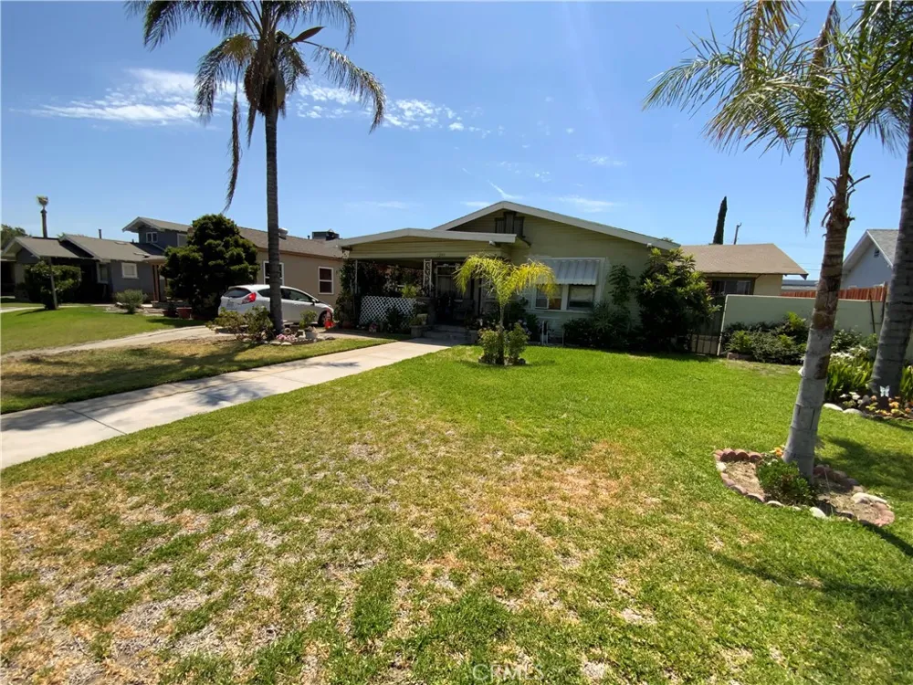 1295 9th Colton, CA 92324
