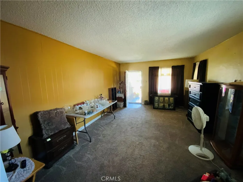 1295 9th Colton, CA 92324