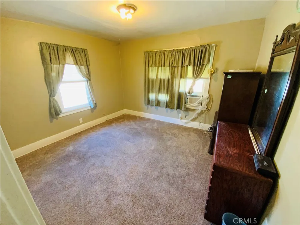 1295 9th Colton, CA 92324