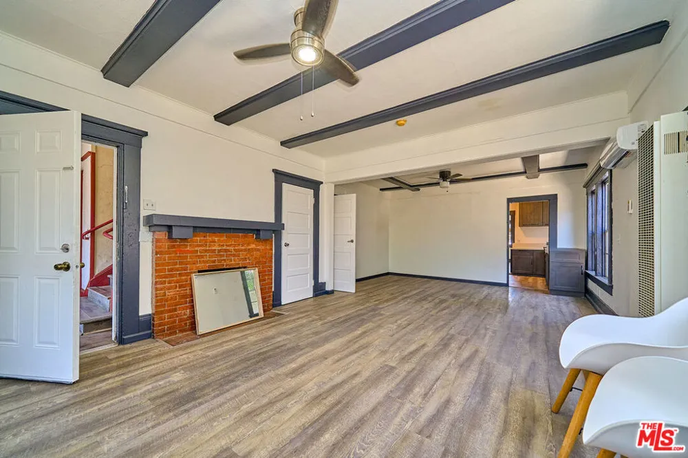 1347 Valencia Street #A Los Angeles, CA 90015