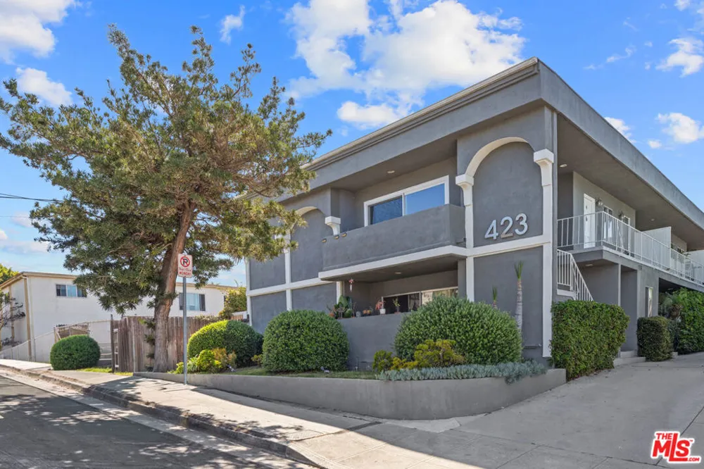 423 Pier Avenue #4 Santa Monica, CA 90405