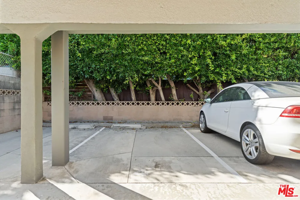 423 Pier Avenue #4 Santa Monica, CA 90405