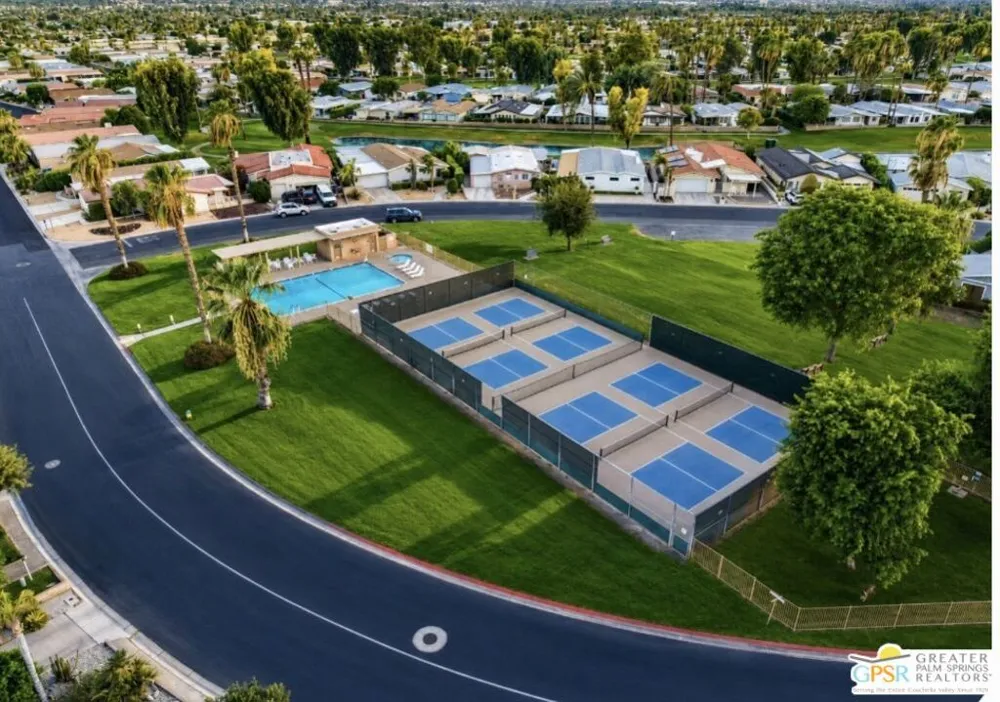 74472 E Zircon Circle Palm Desert, CA 92260