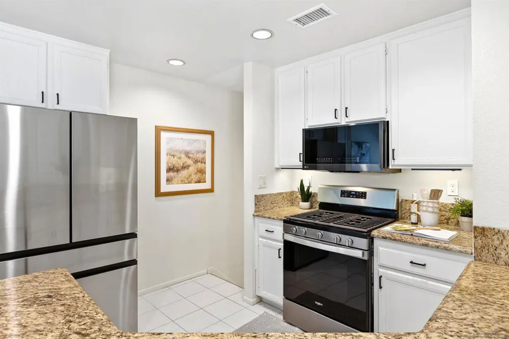 11184 Portobelo Dr San Diego, CA 92124