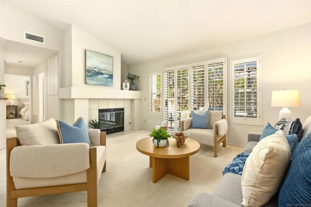 11184 Portobelo Dr San Diego, CA 92124