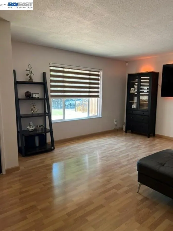191 Clipper Dr Pittsburg, CA 94565