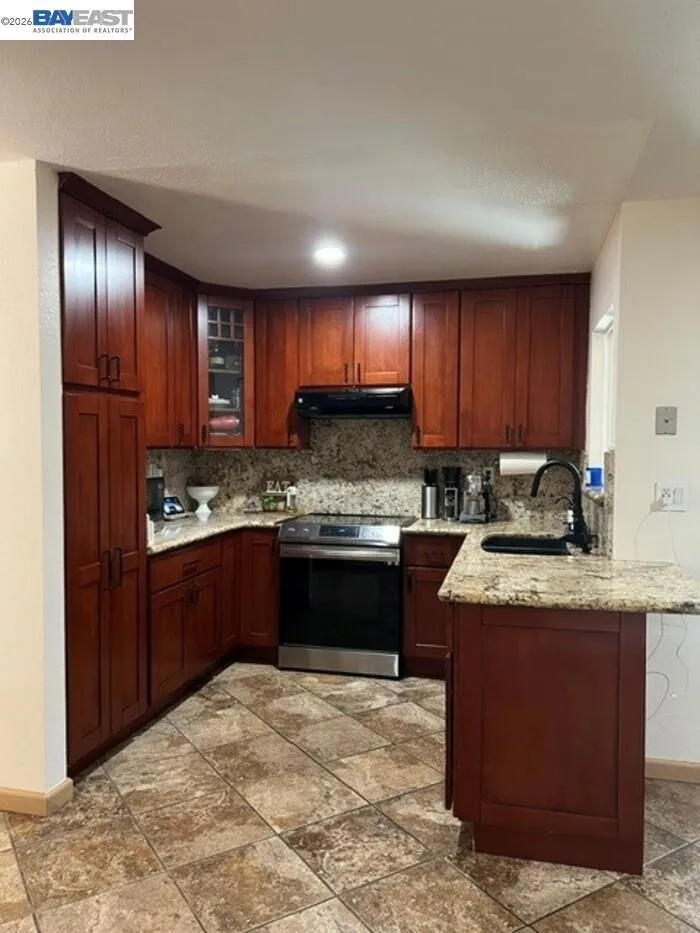 191 Clipper Dr Pittsburg, CA 94565