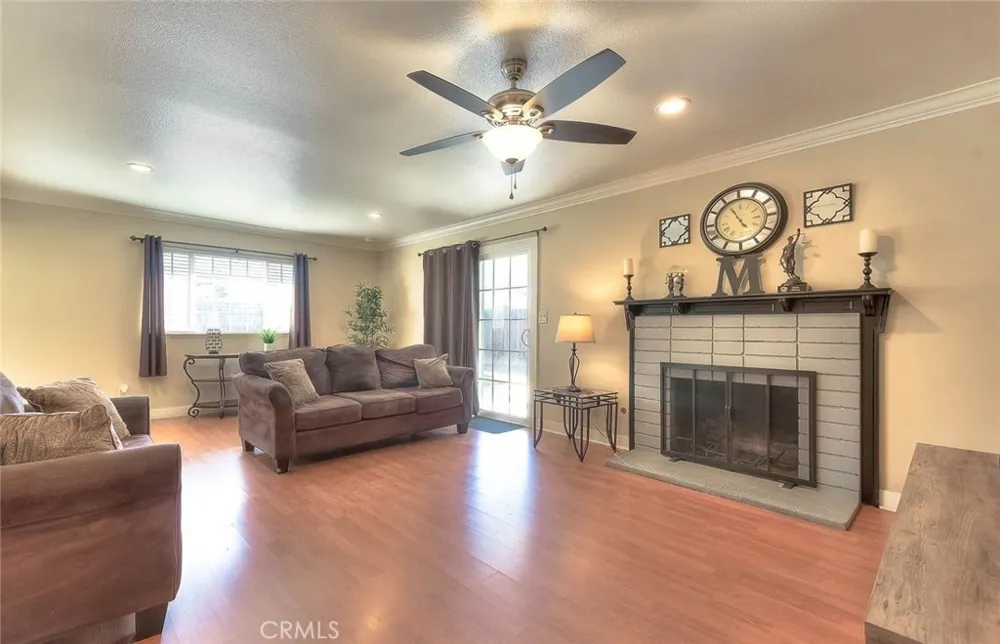 8723 Larkin Court Riverside, CA 92503