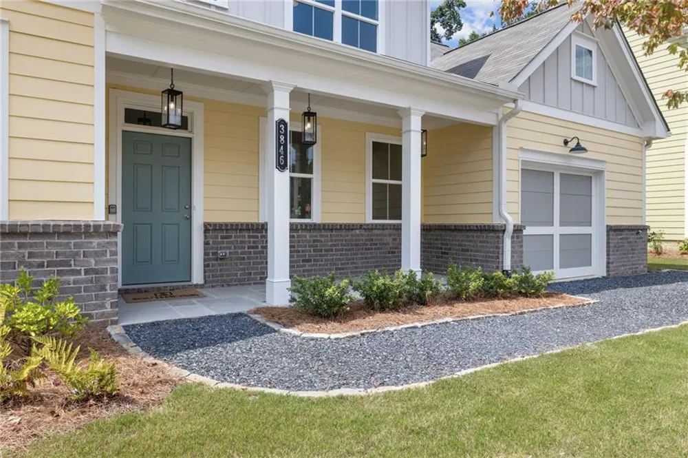 3846 Cottage Circle Clarkston, GA 30021