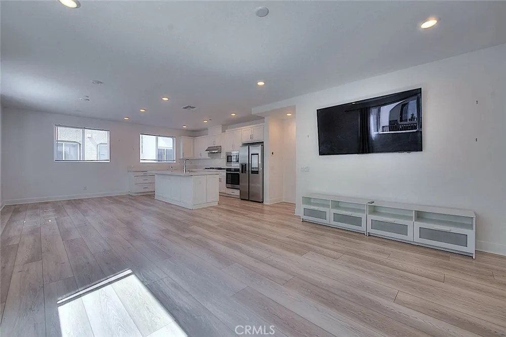2750 W 182nd #120 Torrance, CA 90504