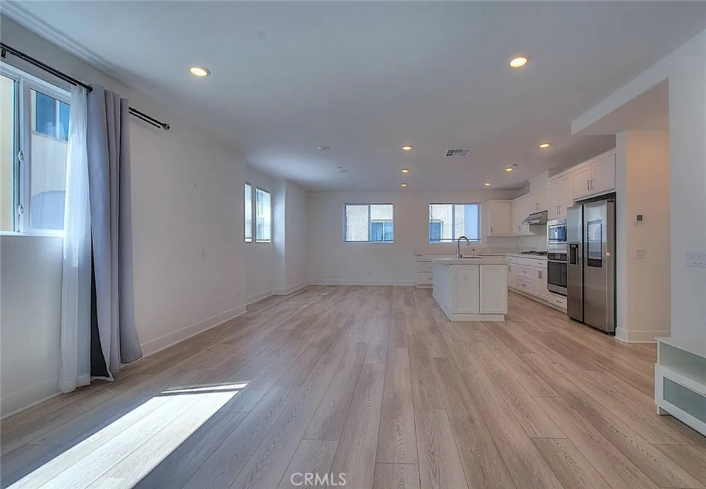 2750 W 182nd #120 Torrance, CA 90504