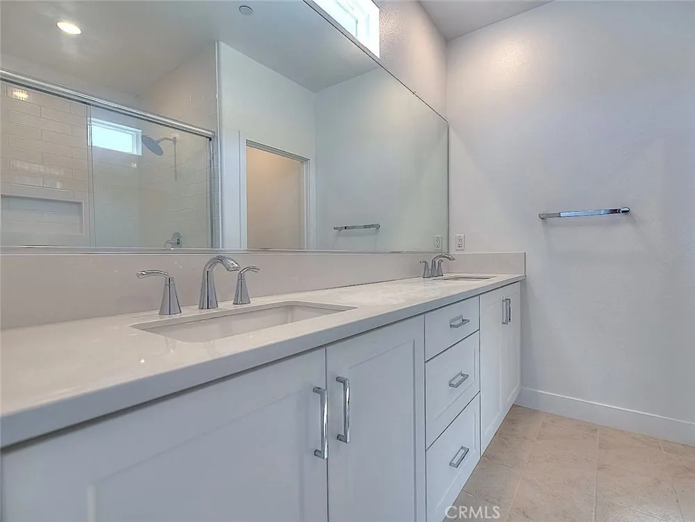 2750 W 182nd #120 Torrance, CA 90504