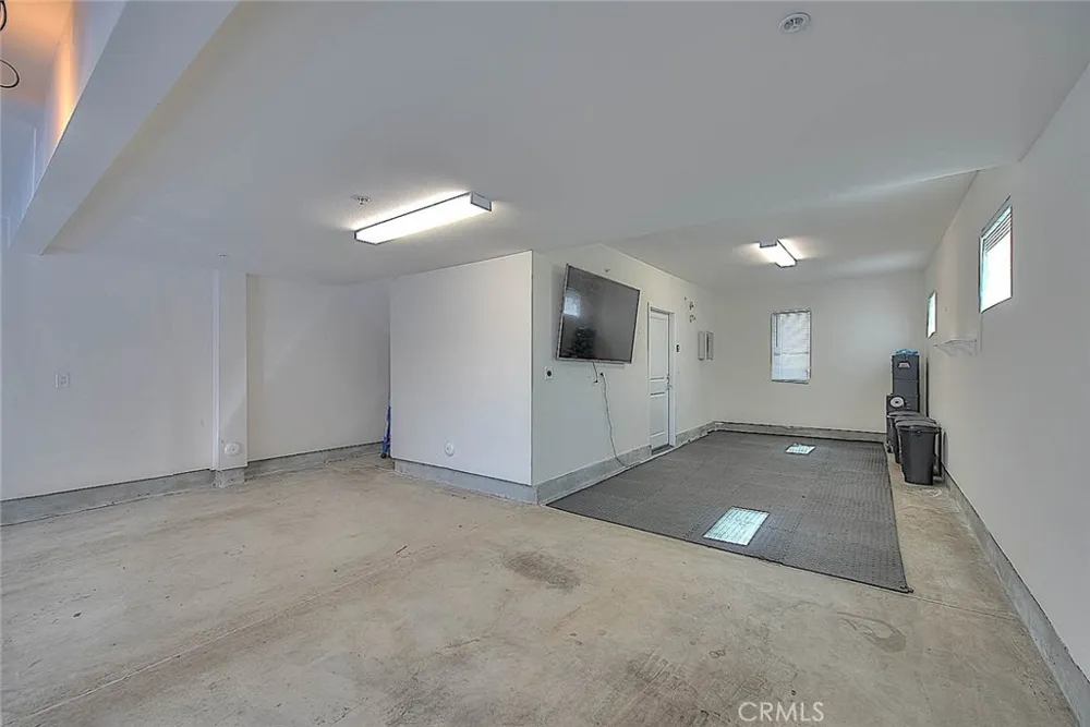2750 W 182nd #120 Torrance, CA 90504