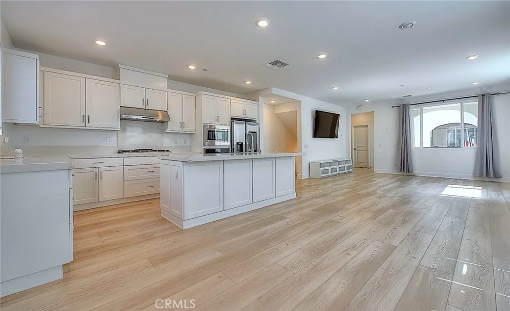 2750 W 182nd #120 Torrance, CA 90504