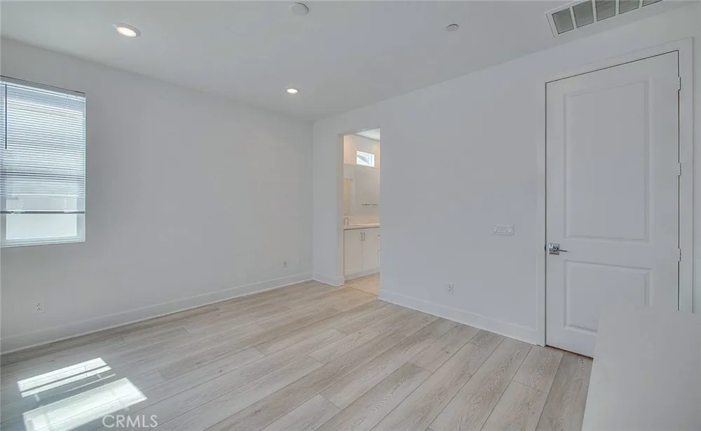 2750 W 182nd #120 Torrance, CA 90504