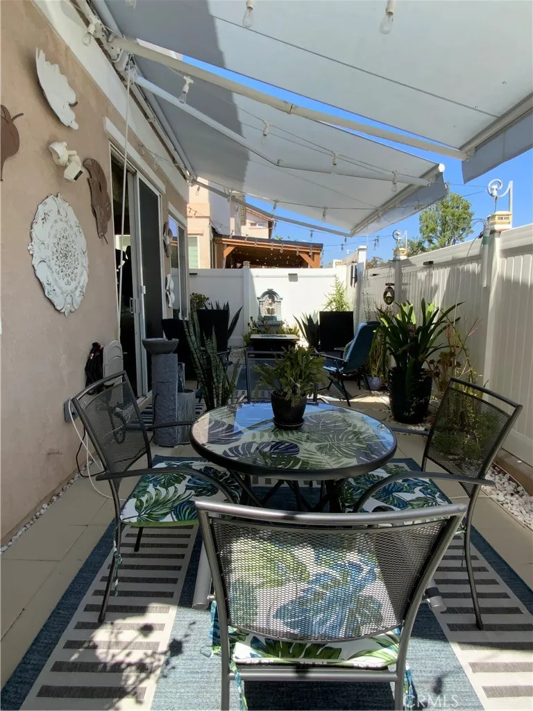 12438 Sonoma Drive Pacoima, CA 91331