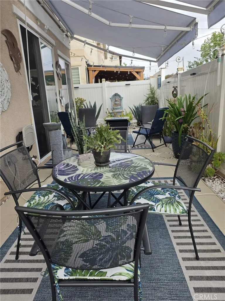 12438 Sonoma Drive Pacoima, CA 91331