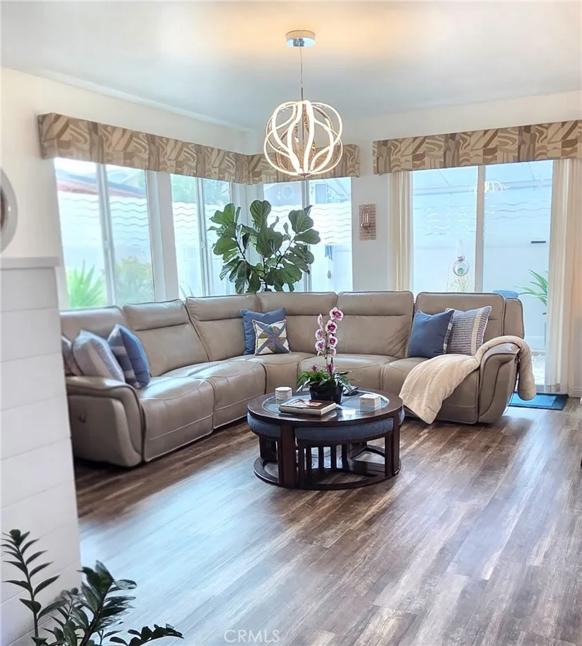 12438 Sonoma Drive Pacoima, CA 91331
