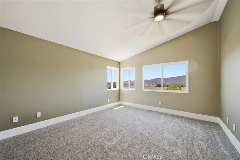 31509 Stoney Creek Lake Elsinore, CA 92532