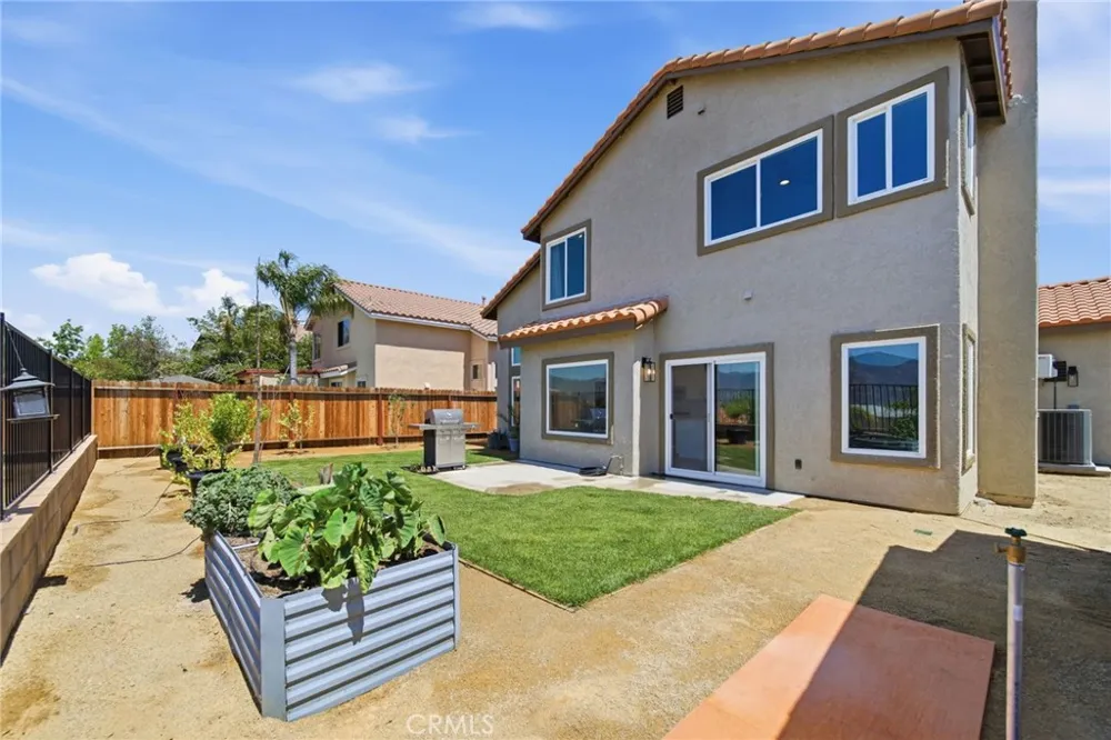 31509 Stoney Creek Lake Elsinore, CA 92532