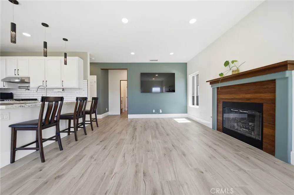 31509 Stoney Creek Lake Elsinore, CA 92532