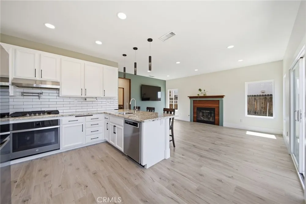 31509 Stoney Creek Lake Elsinore, CA 92532