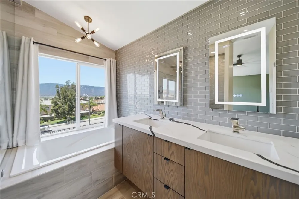 31509 Stoney Creek Lake Elsinore, CA 92532