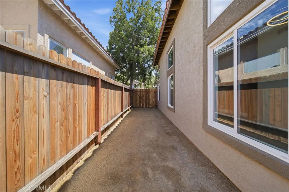 31509 Stoney Creek Lake Elsinore, CA 92532