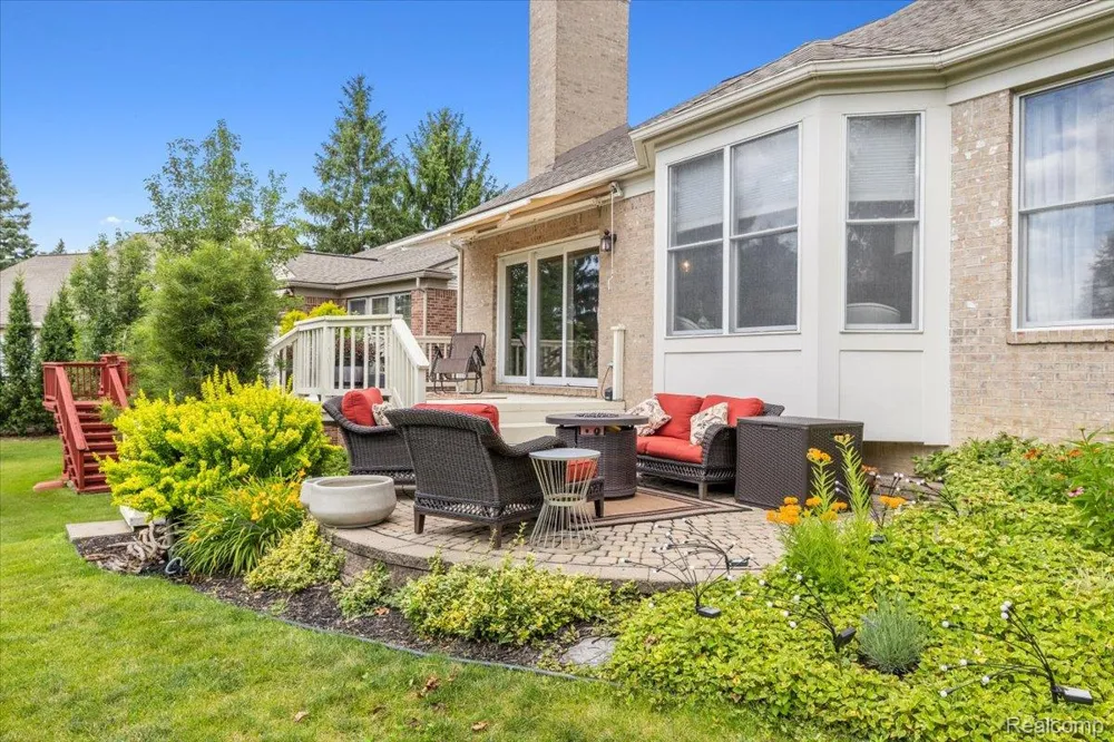 51184 Northview Plymouth Charter Township, MI 48170