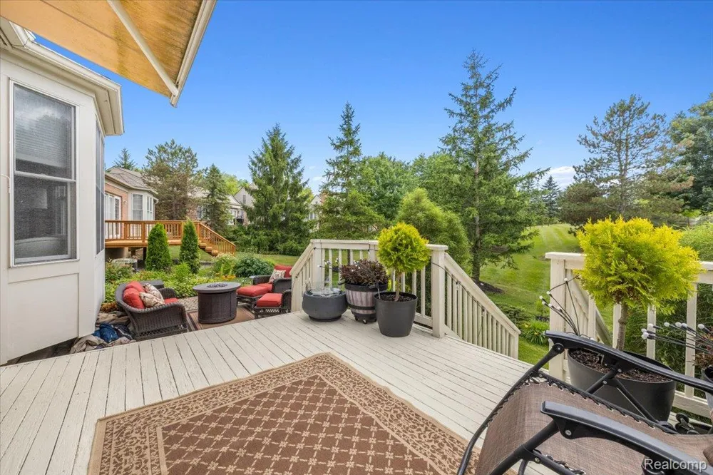 51184 Northview Plymouth Charter Township, MI 48170