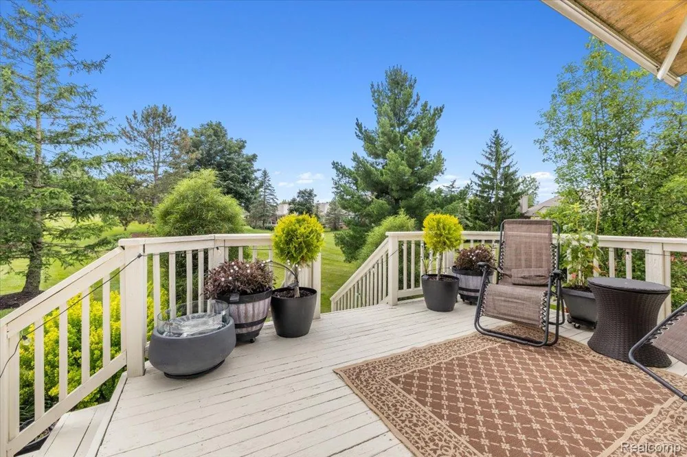 51184 Northview Plymouth Charter Township, MI 48170